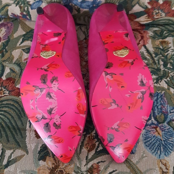 Betsey Johnson Pink Heels nwOt✅ SZ 8 ✅ - Picture 4 of 8